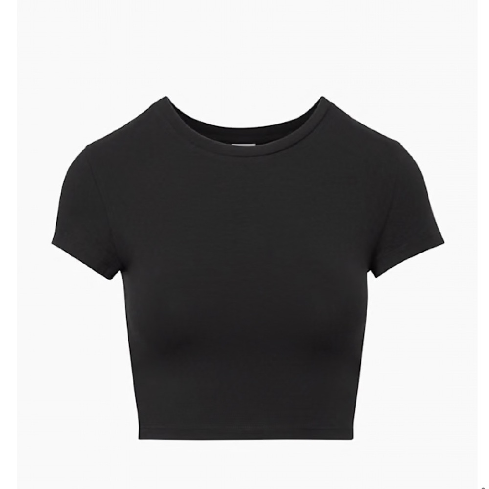TNA Ortiz Crop Top in Black